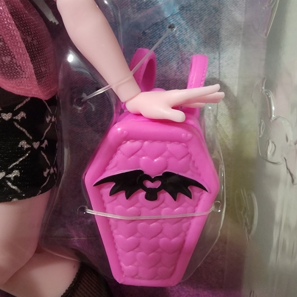 Monster High Day Out Draculaura doll Halloween - Picture 4 of 9